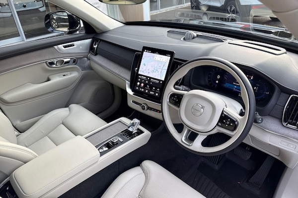 Used Volvo XC90 2025 for sale - 76226431: Photo 5