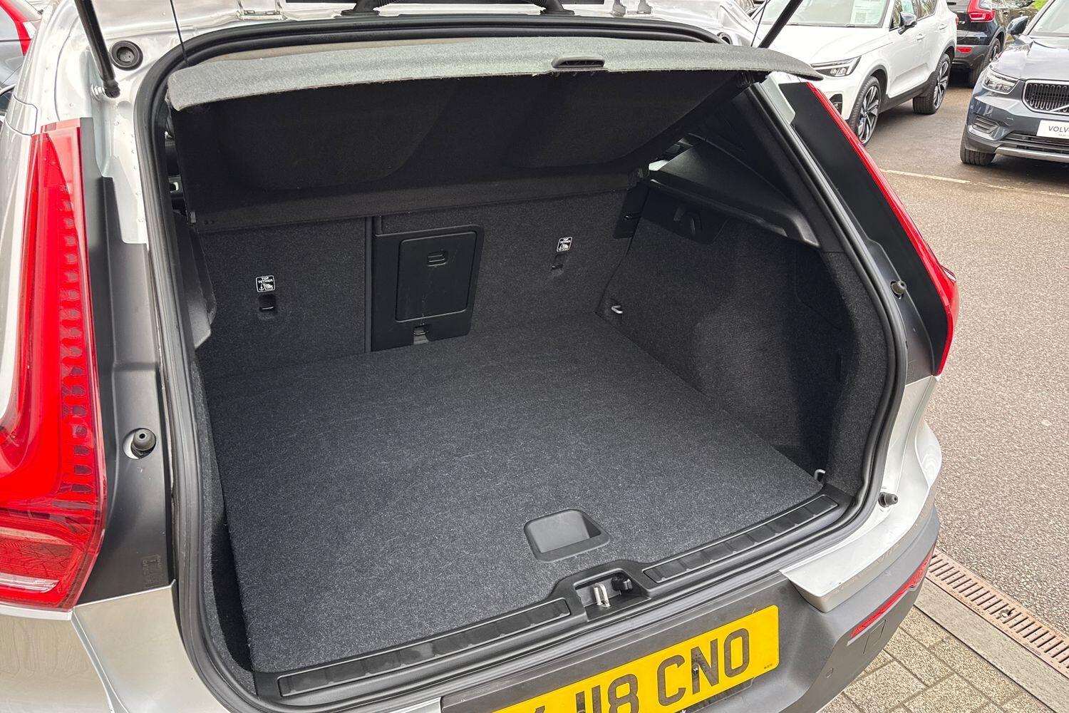 Used Volvo XC40 2018 for sale - 77683500: Photo 21