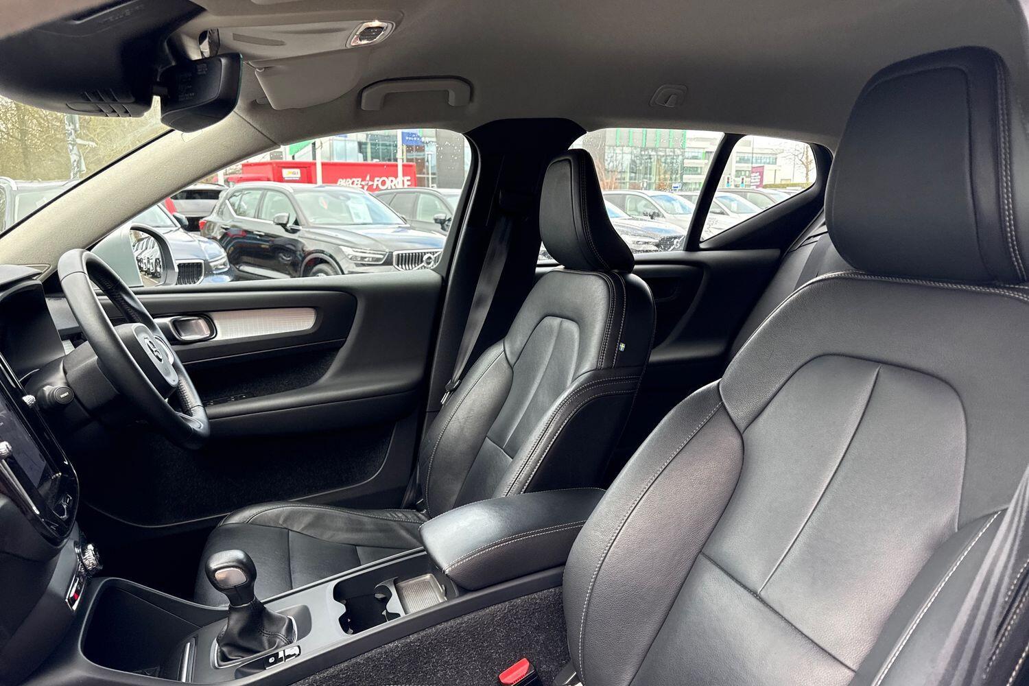 Used Volvo XC40 2018 for sale - 77683500: Photo 28