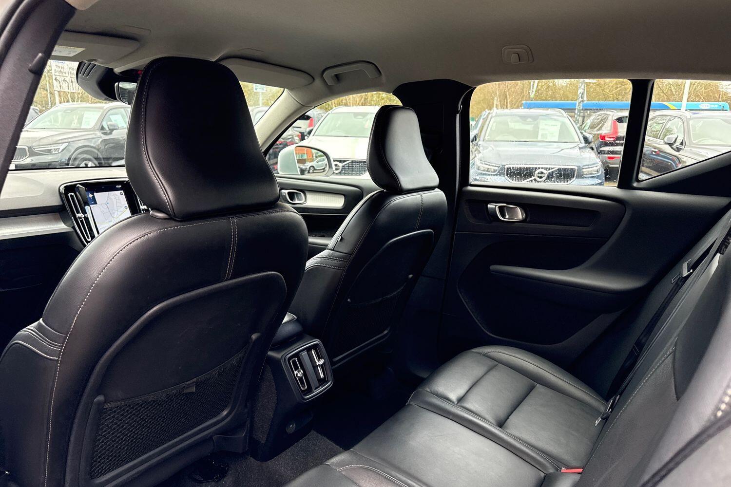 Used Volvo XC40 2018 for sale - 77683500: Photo 31