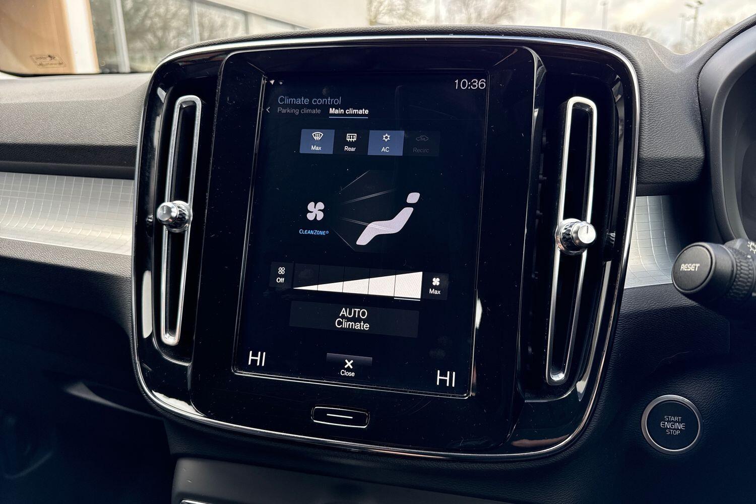 Used Volvo XC40 2018 for sale - 77683500: Photo 38