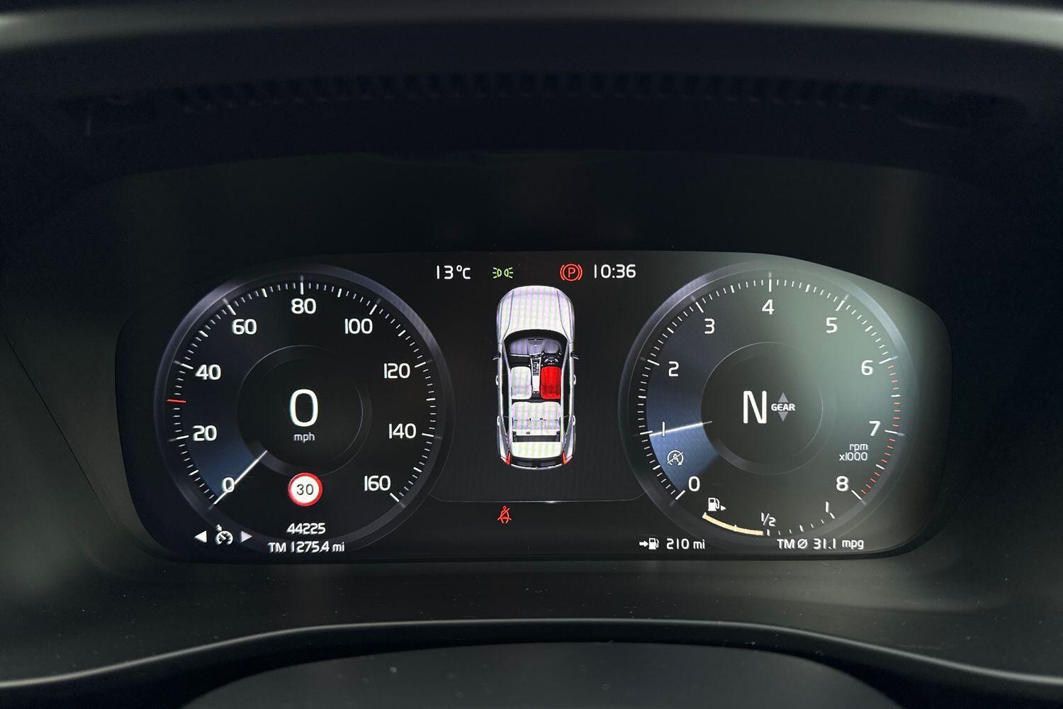 Used Volvo XC40 2018 for sale - 77683500: Photo 43