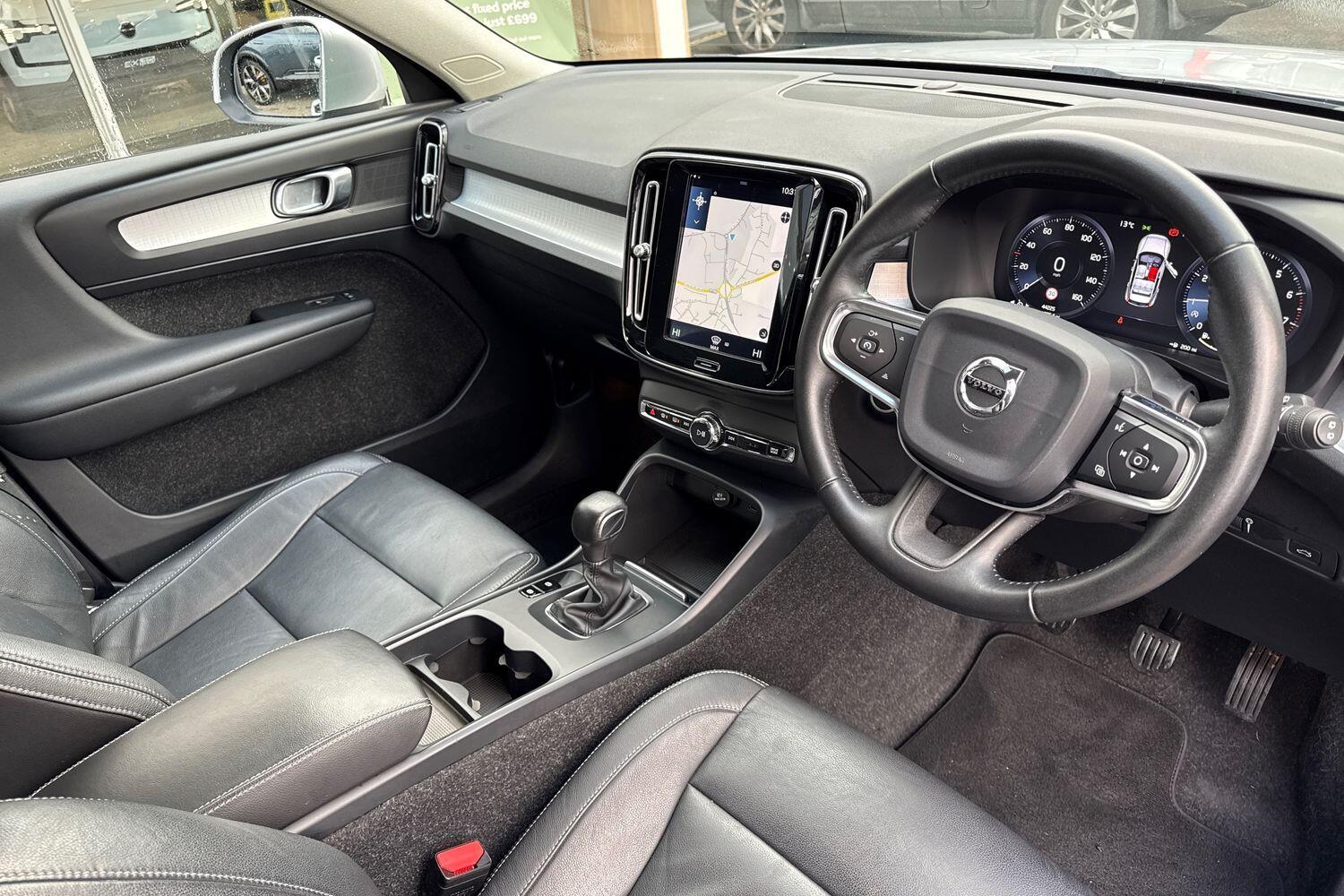 Used Volvo XC40 2018 for sale - 77683500: Photo 6