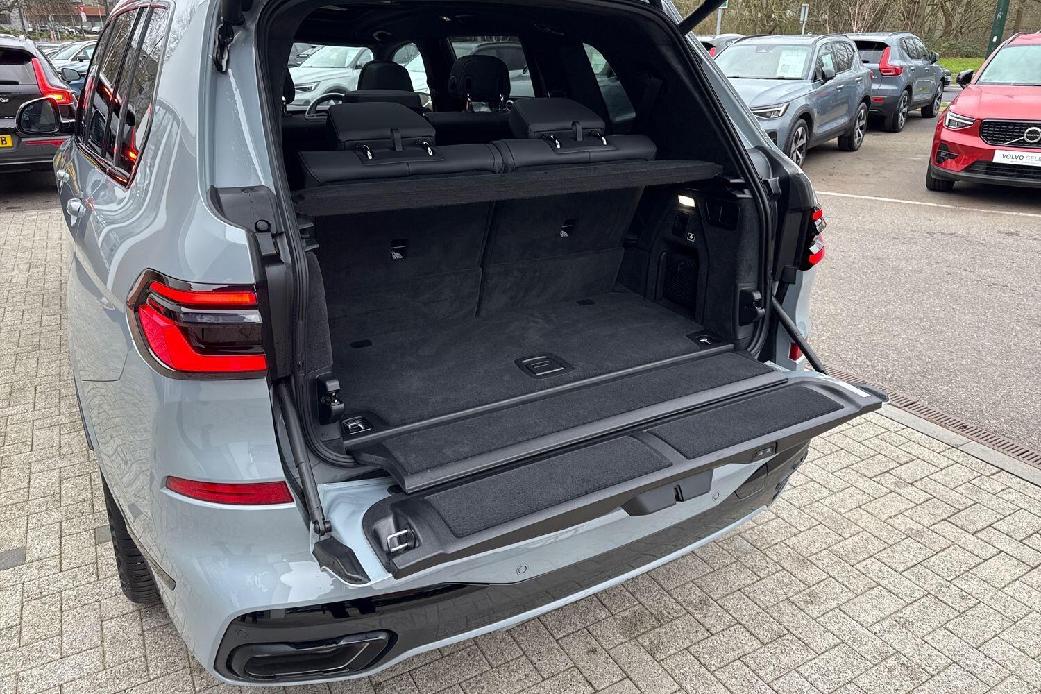 Used BMW X7 2024 for sale - 77060325: Photo 23