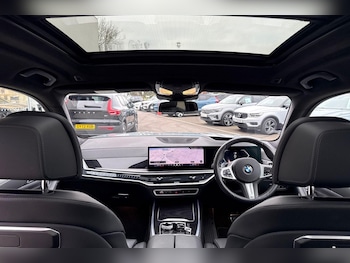 Used BMW X7 2024 for sale - 77060325: Photo