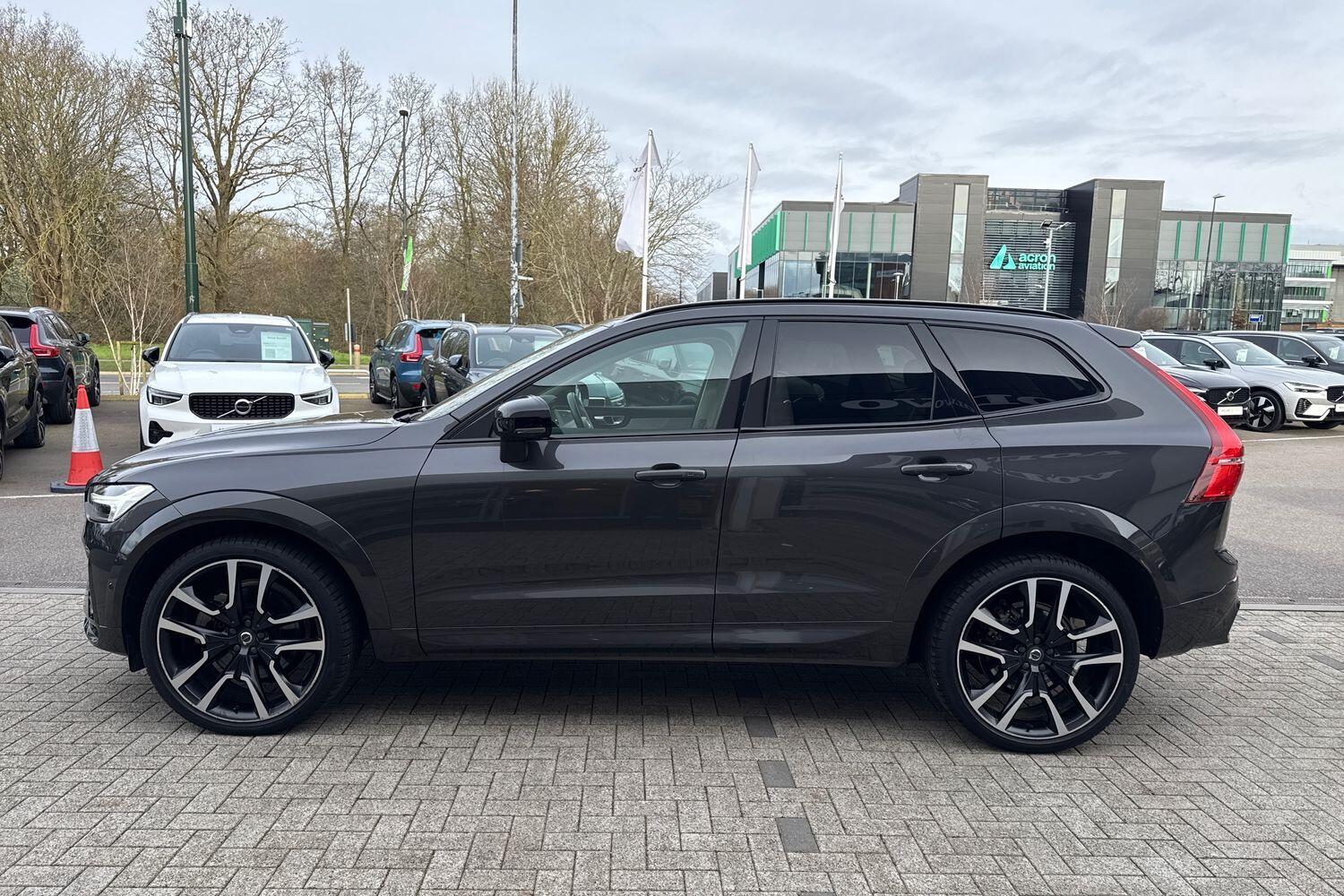 Used Volvo XC60 2022 for sale - 77611429: Photo 11