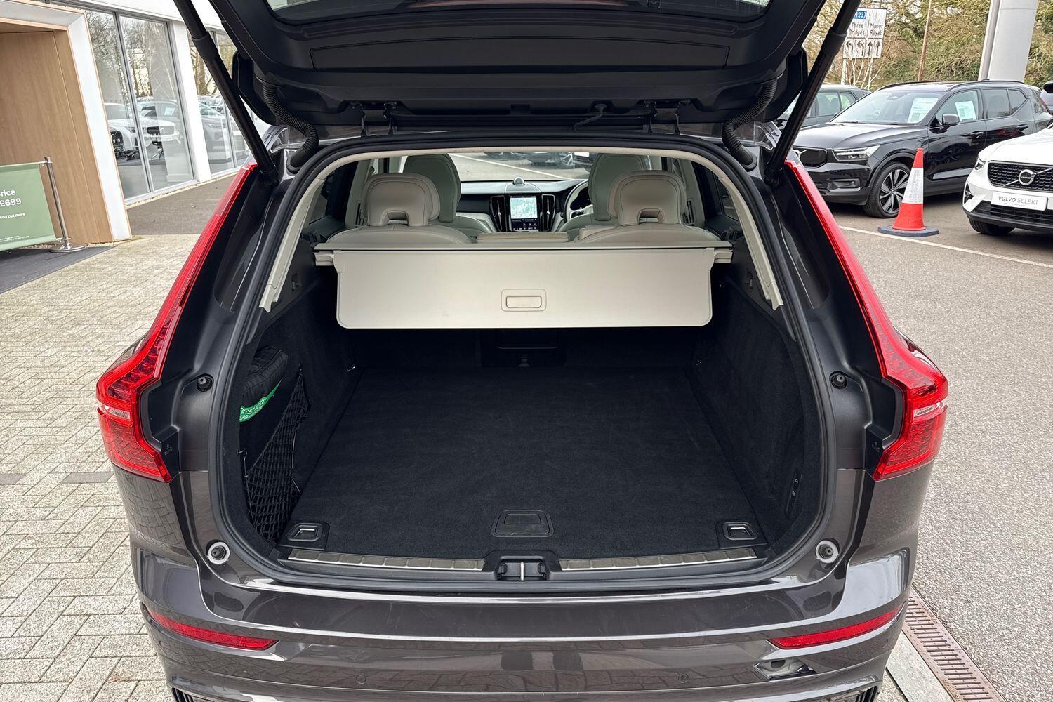 Used Volvo XC60 2022 for sale - 77611429: Photo 20