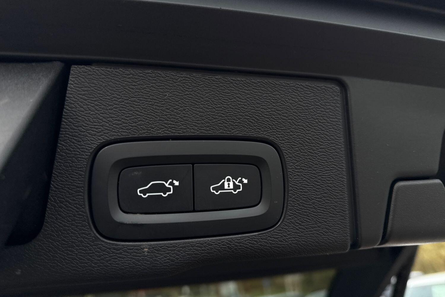 Used Volvo XC60 2022 for sale - 77611429: Photo 21