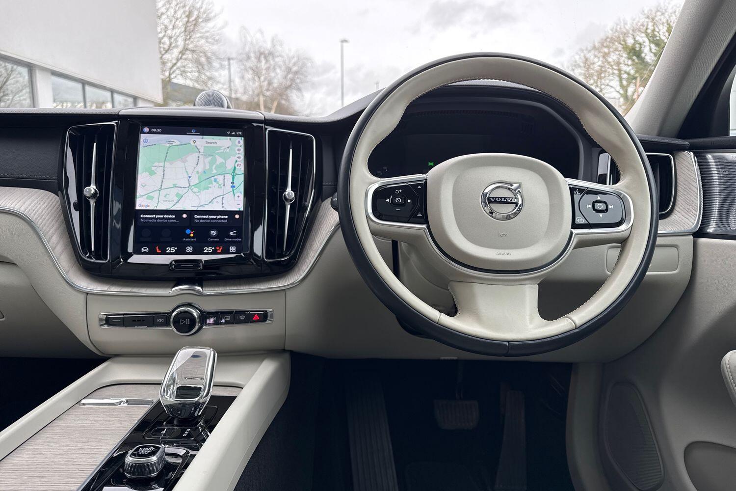 Used Volvo XC60 2022 for sale - 77611429: Photo 34