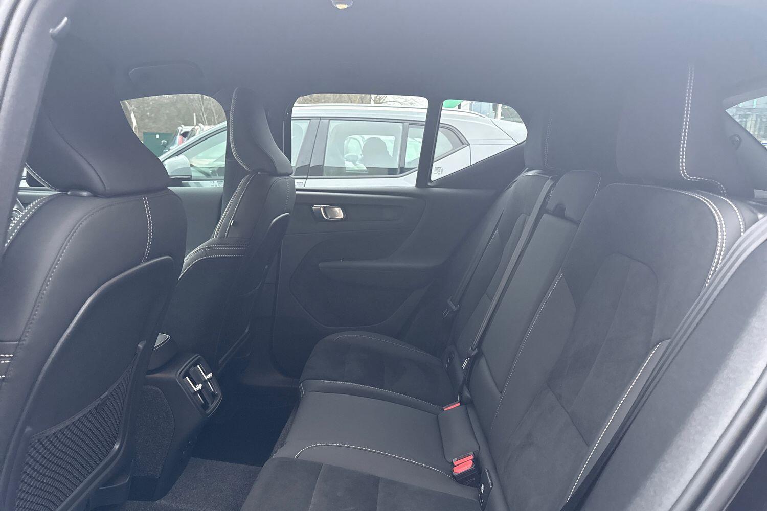 Used Volvo XC40 2025 for sale - 77074704: Photo 30