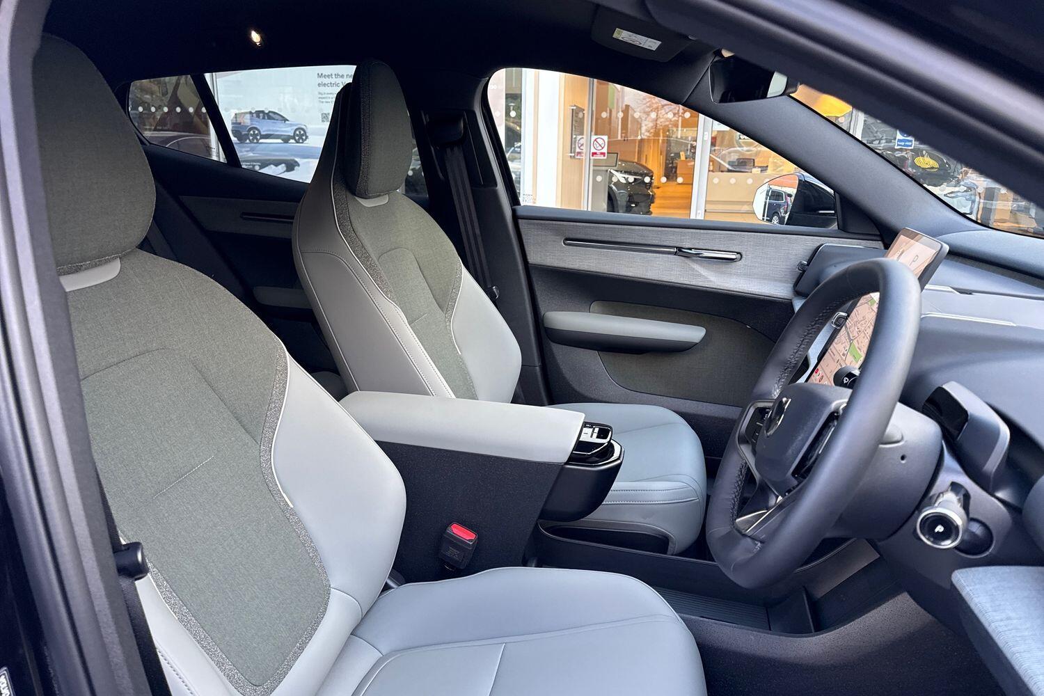 Used Volvo EX30 2025 for sale - 77358889: Photo 26