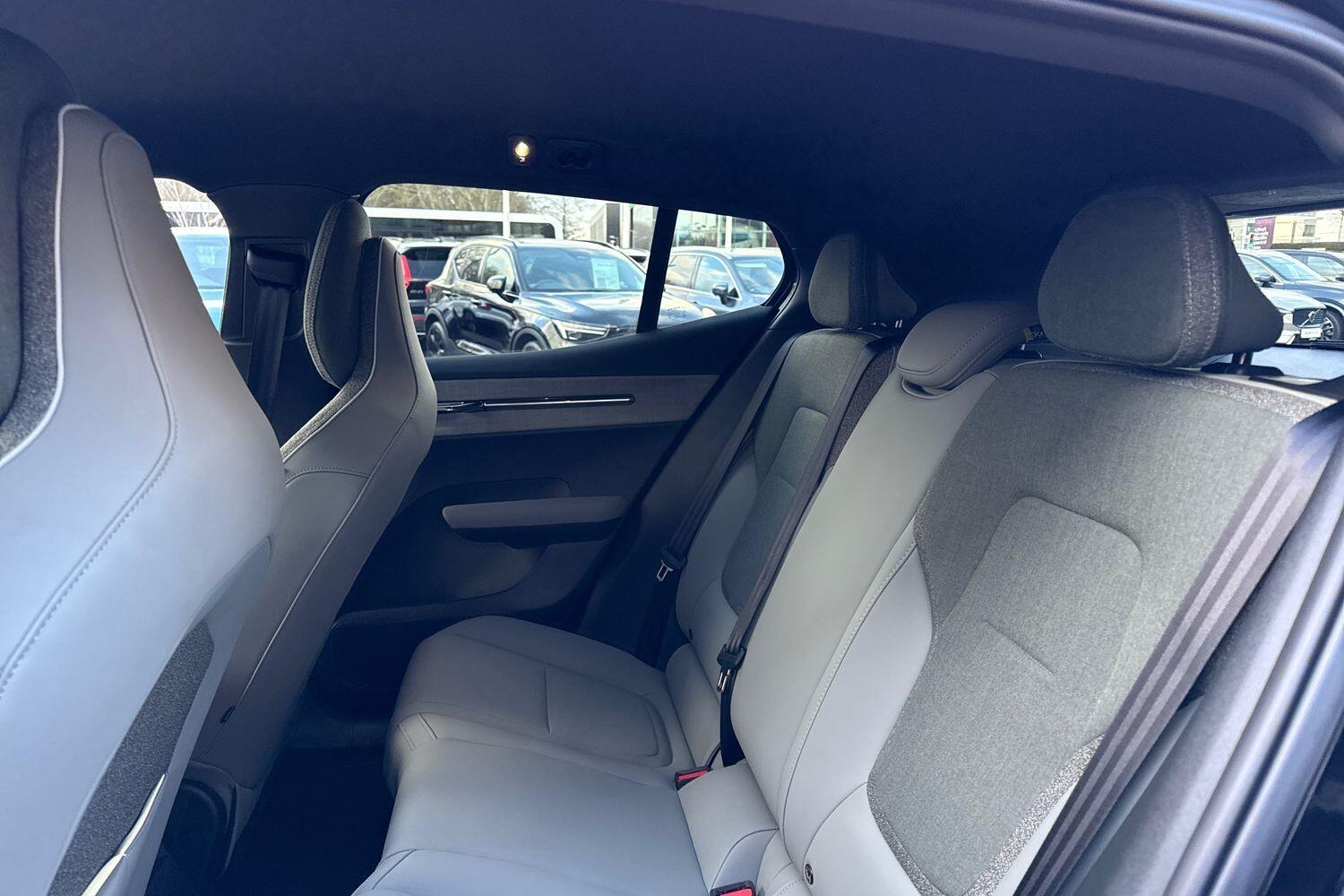 Used Volvo EX30 2025 for sale - 77358889: Photo 30