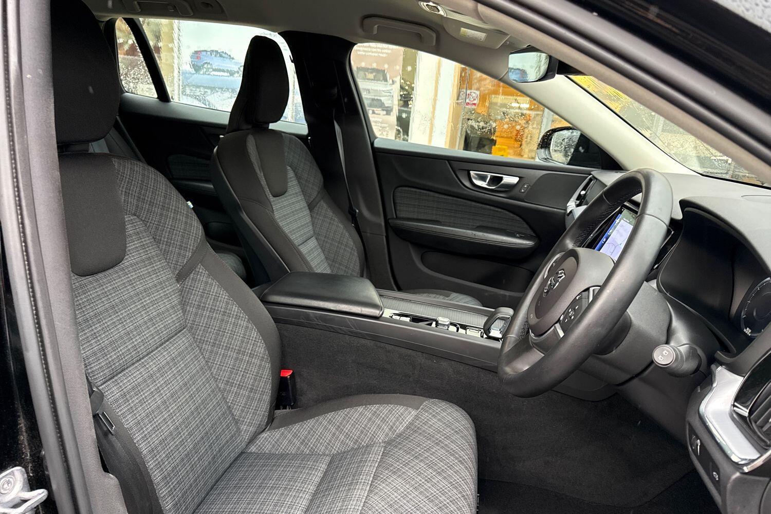 Used Volvo V60 2021 for sale - 76886353: Photo 23