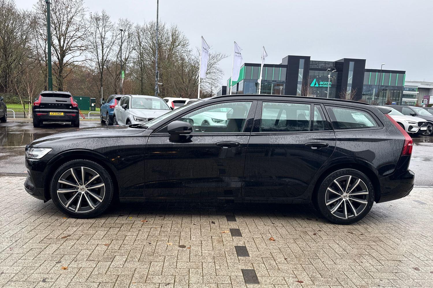 Used Volvo V60 2021 for sale - 76886353: Photo 7