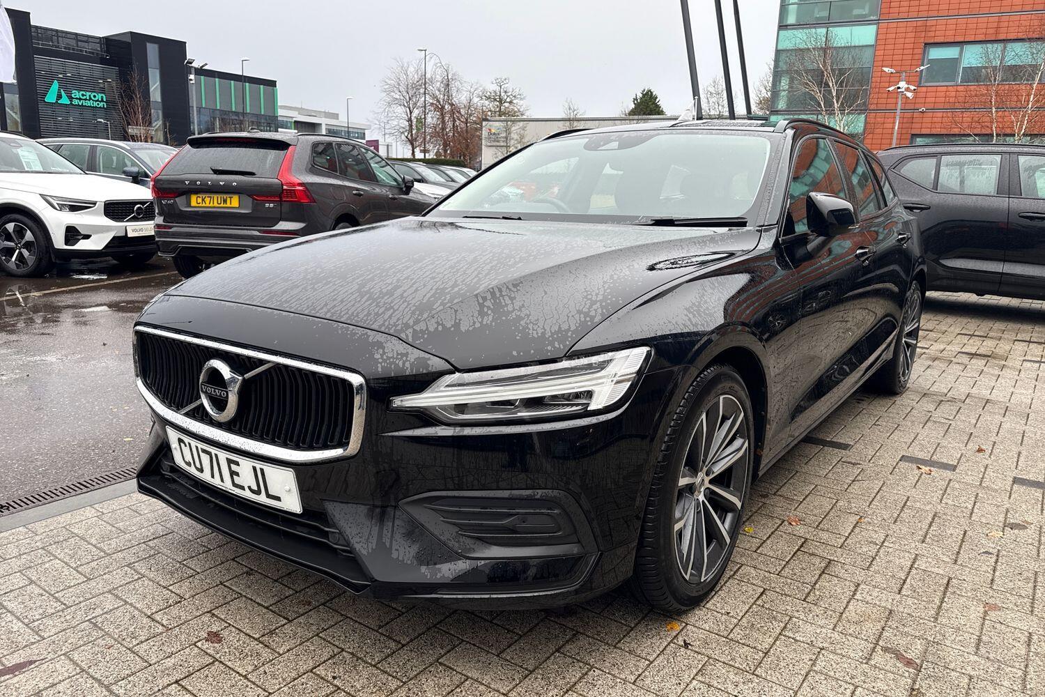 Used Volvo V60 2021 for sale - 76886353: Photo 8