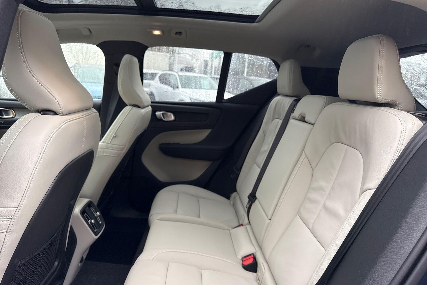 Used Volvo XC40 2025 for sale - 76936060: Photo 30