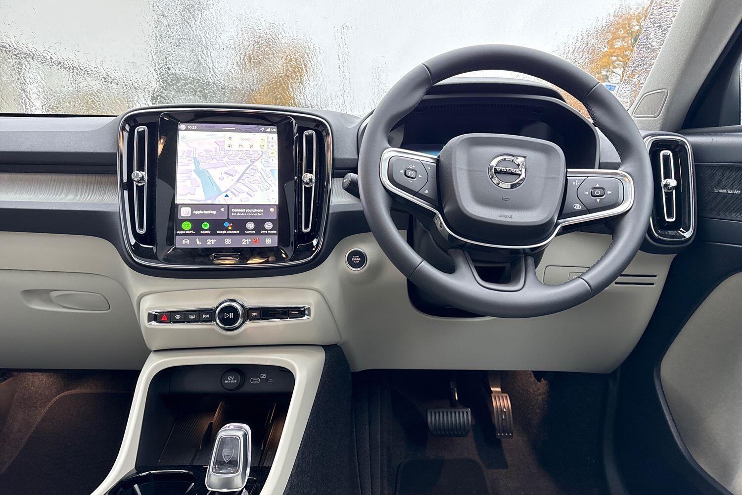 Used Volvo XC40 2025 for sale - 76936060: Photo 34