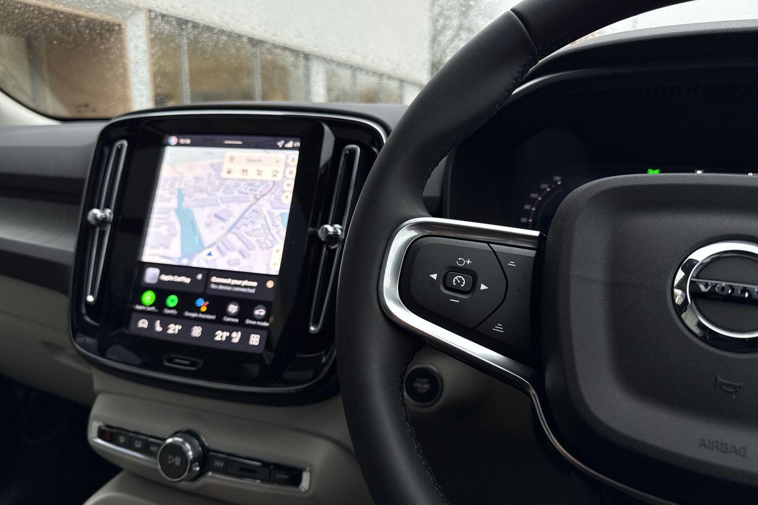 Used Volvo XC40 2025 for sale - 76936060: Photo 36