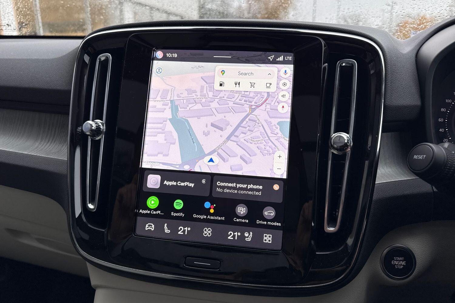 Used Volvo XC40 2025 for sale - 76936060: Photo 5