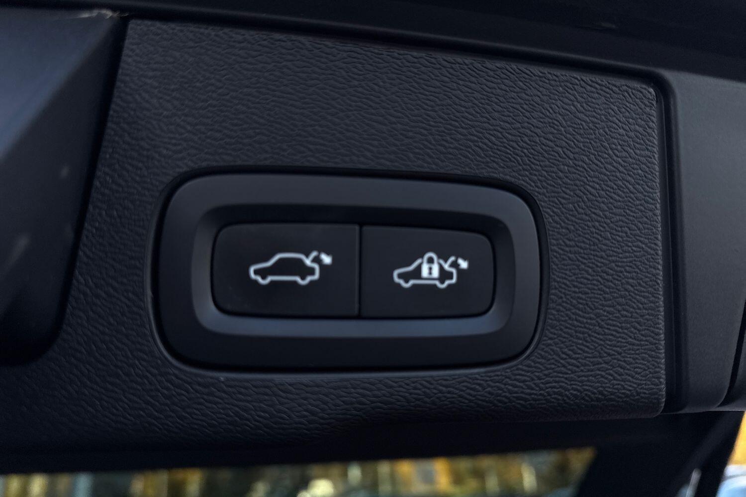 Used Volvo XC60 2022 for sale - 76781647: Photo 21