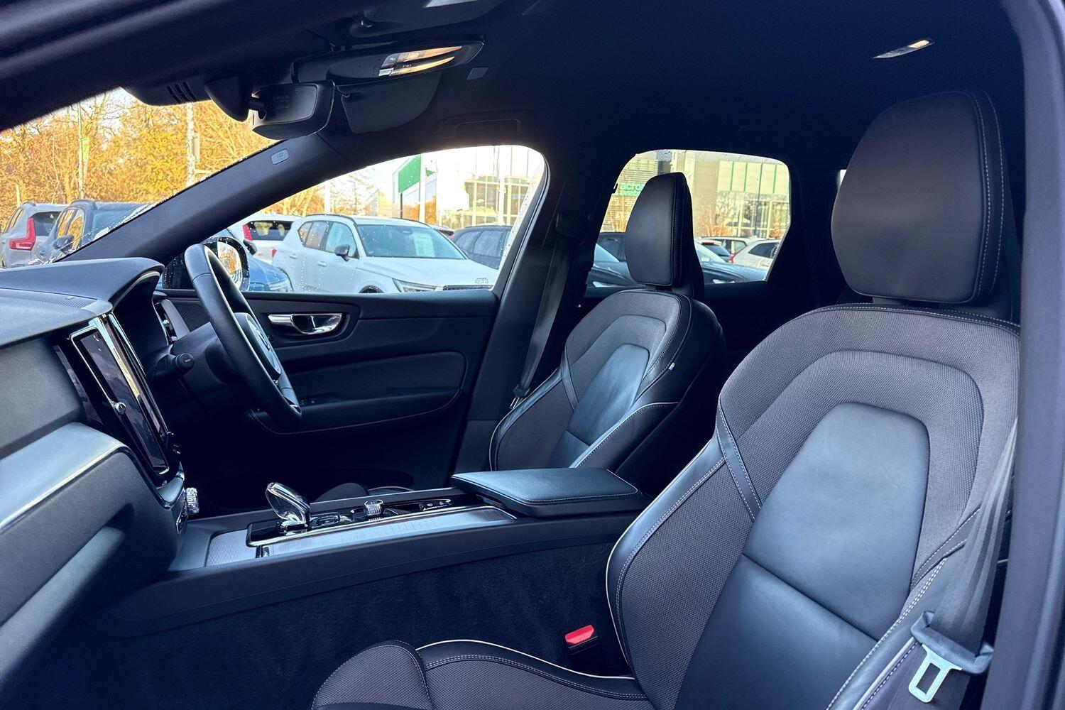 Used Volvo XC60 2022 for sale - 76781647: Photo 28