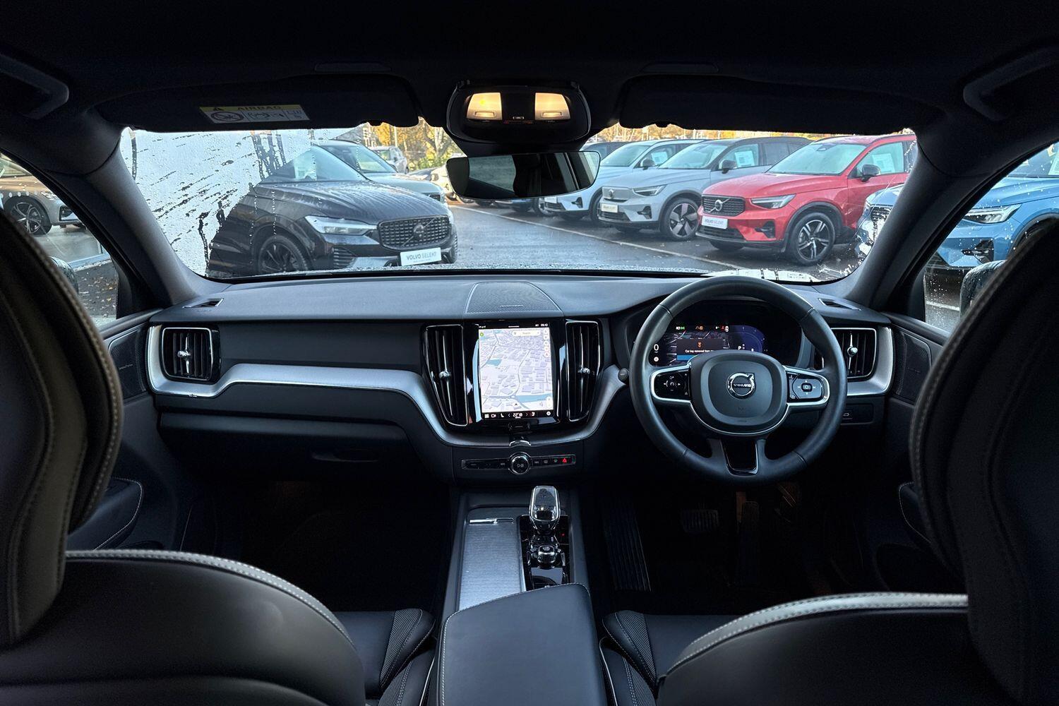 Used Volvo XC60 2022 for sale - 76781647: Photo 3