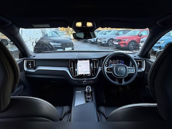 Used Volvo XC60 2022 for sale - 76781647: Photo