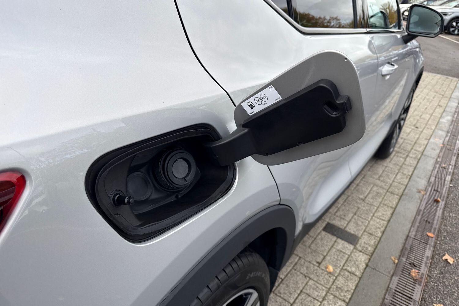 Used Volvo XC40 2024 for sale - 76597004: Photo 19