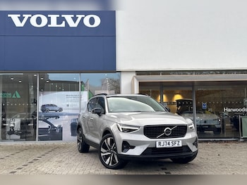 Volvo - XC40