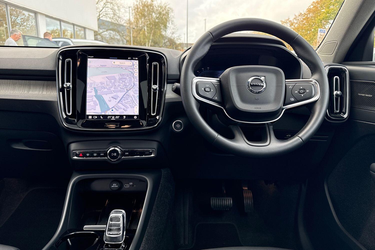 Used Volvo XC40 2024 for sale - 76597004: Photo 34