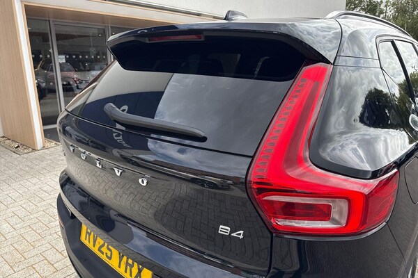 Used Volvo XC40 2025 for sale - 75741356: Photo 15