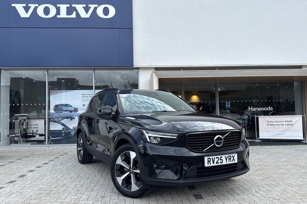 Used Volvo XC40 2025 for sale - 75741356: Photo 1