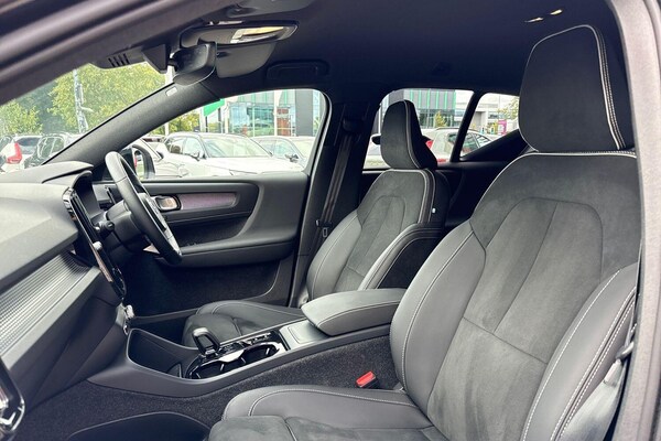 Used Volvo XC40 2025 for sale - 75741356: Photo 27