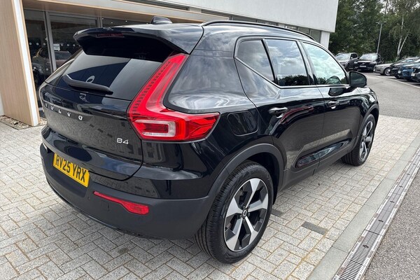 Used Volvo XC40 2025 for sale - 75741356: Photo 7