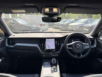 Used Volvo XC60 2025 for sale - 75140398: Photo