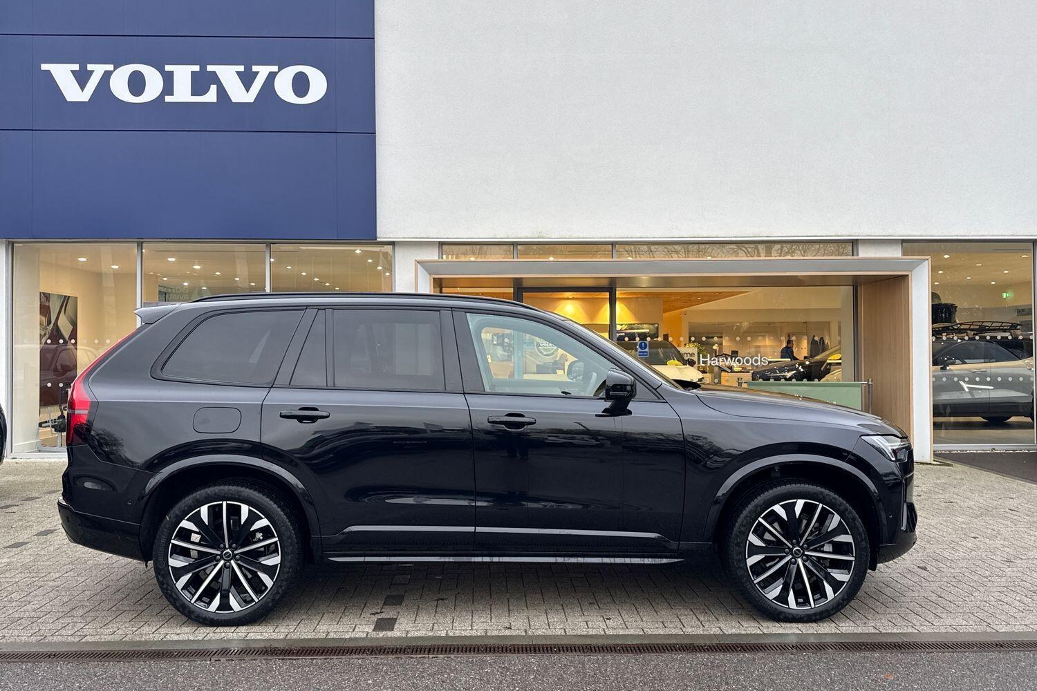 Used Volvo XC90 for sale - 77266736: Photo 2