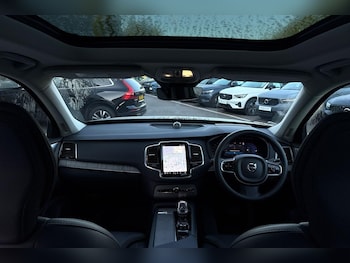 Used Volvo XC90 2023 for sale - 75857336: Photo