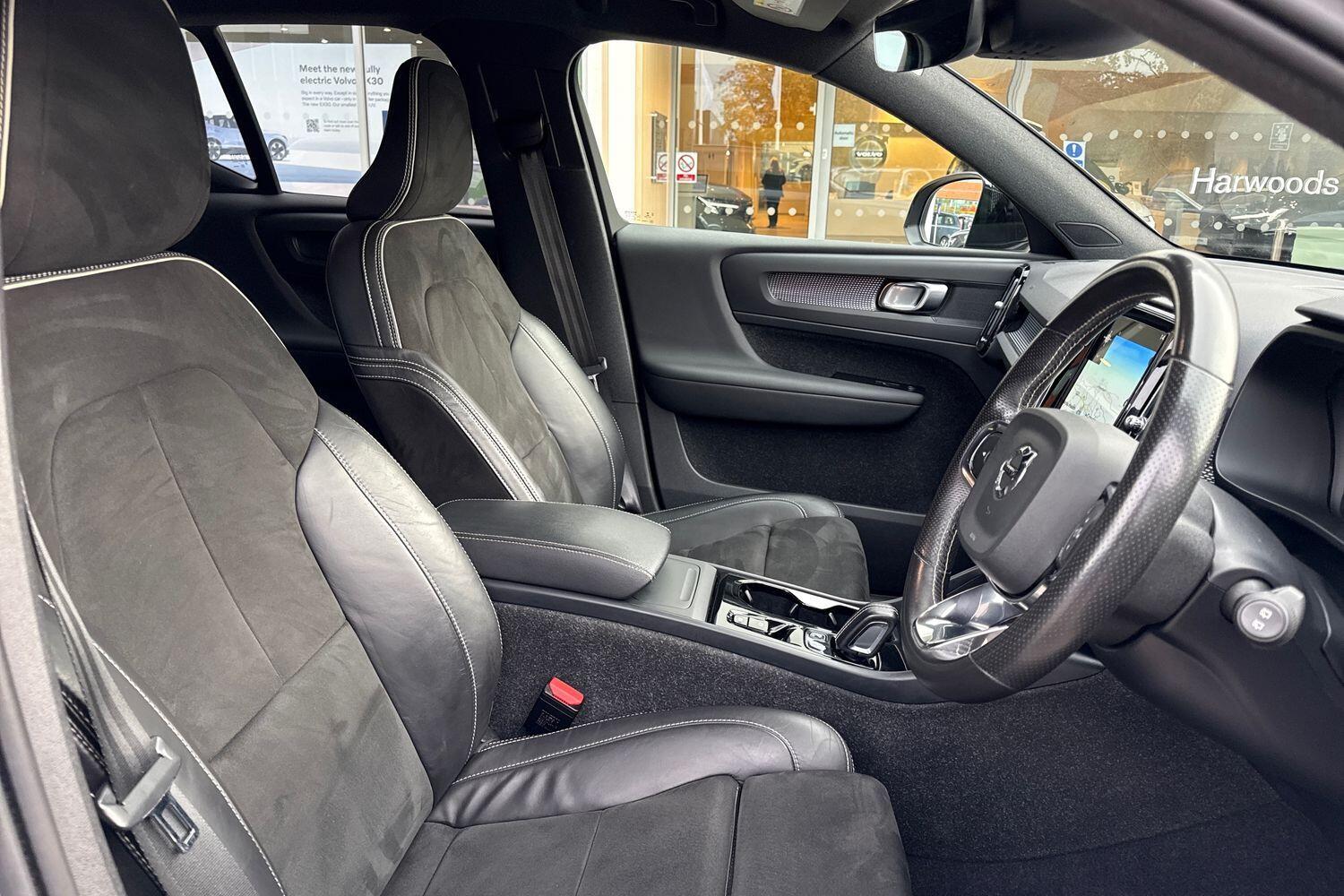 Used Volvo XC40 2021 for sale - 76424005: Photo 26