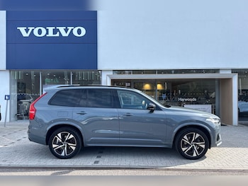 Used Volvo XC90 2021 for sale - 76085470: Photo 2