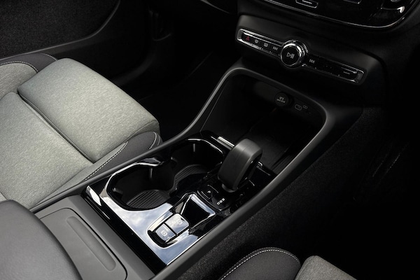 Used Volvo XC40 2022 for sale - 76326754: Photo 42