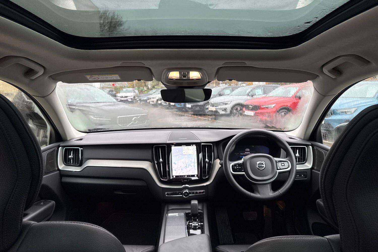 Used Volvo XC60 2025 for sale - 76824292: Photo 3