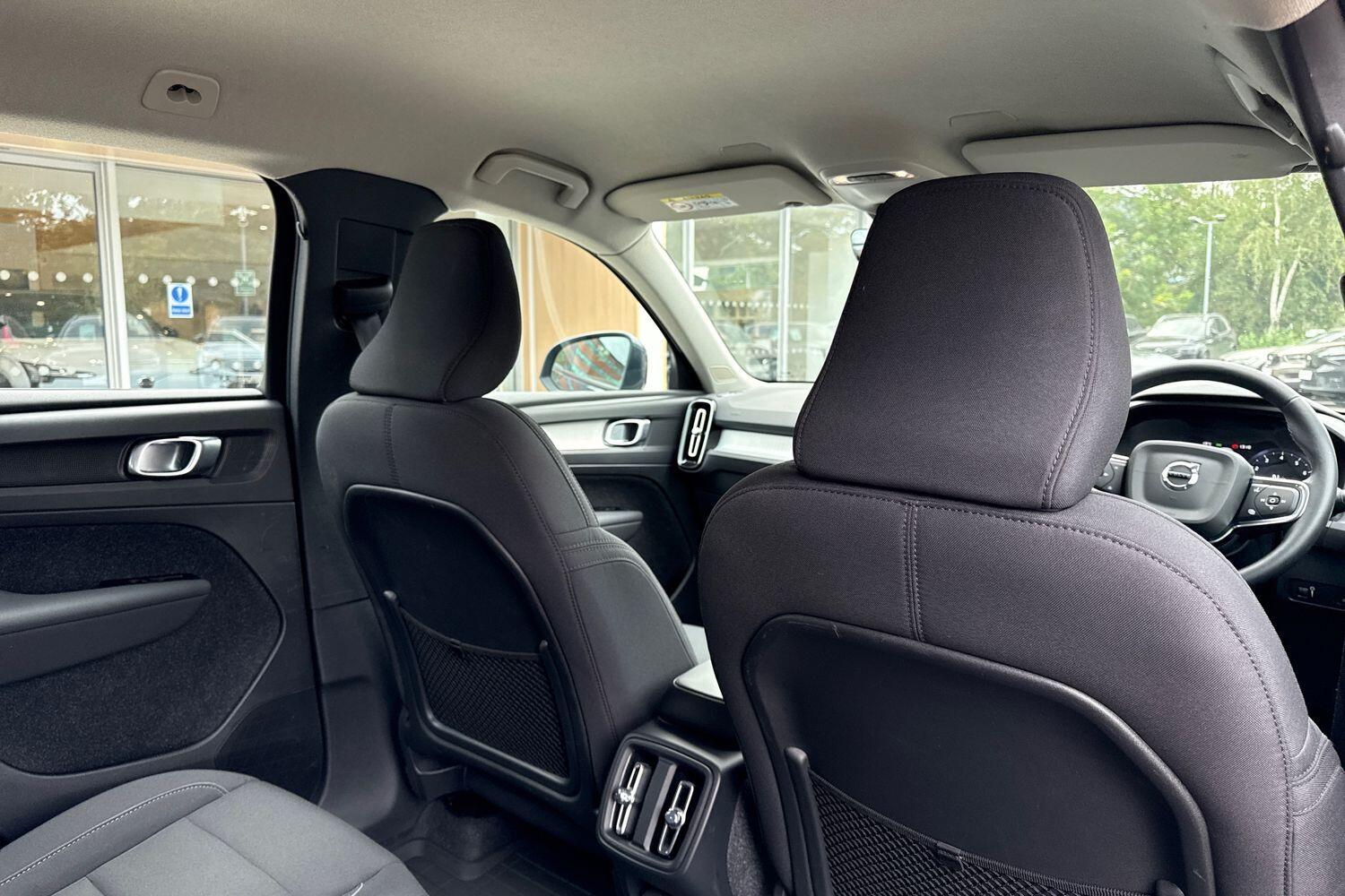Used Volvo XC40 for sale - 76159035: Photo 23