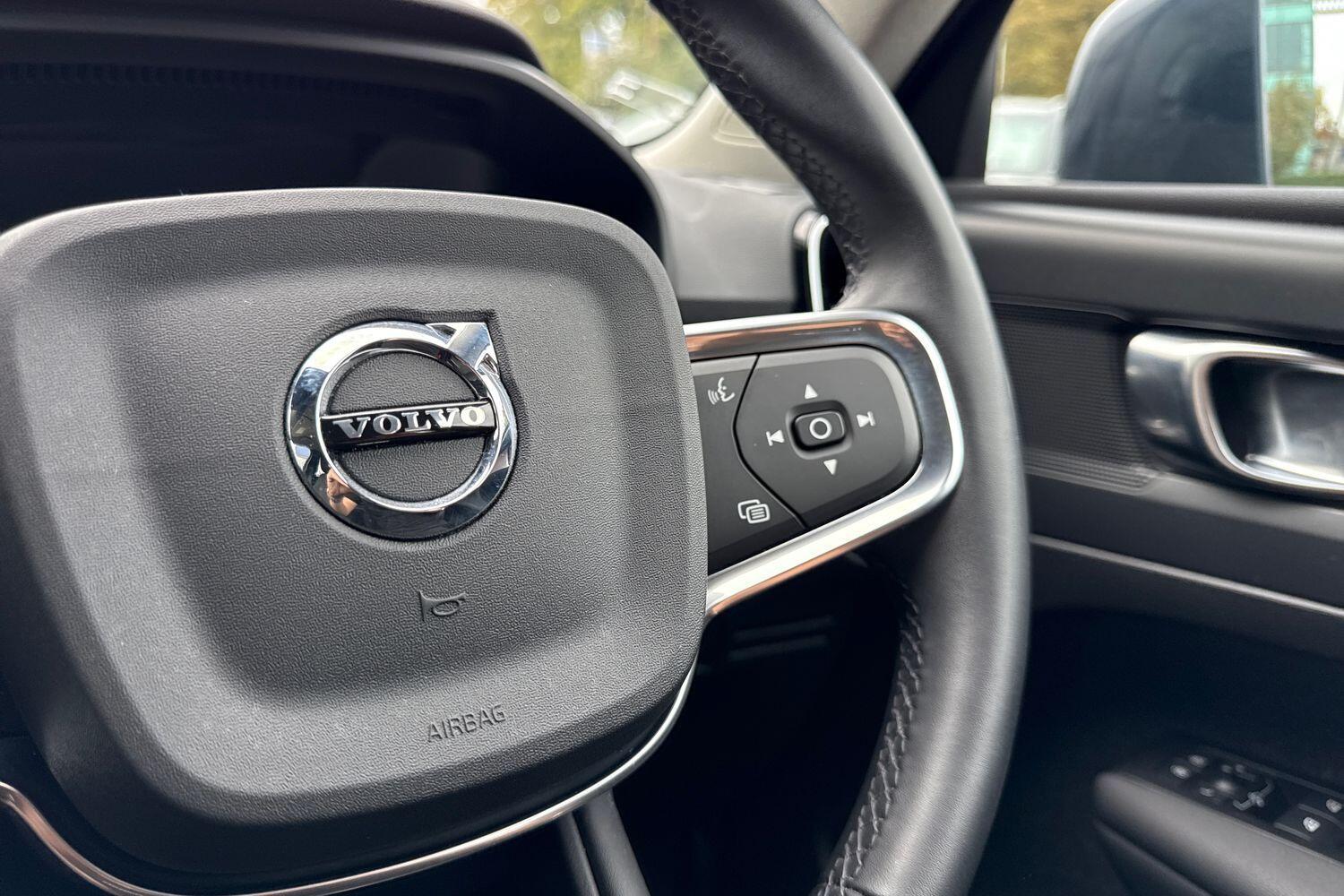 Used Volvo XC40 for sale - 76159035: Photo 36