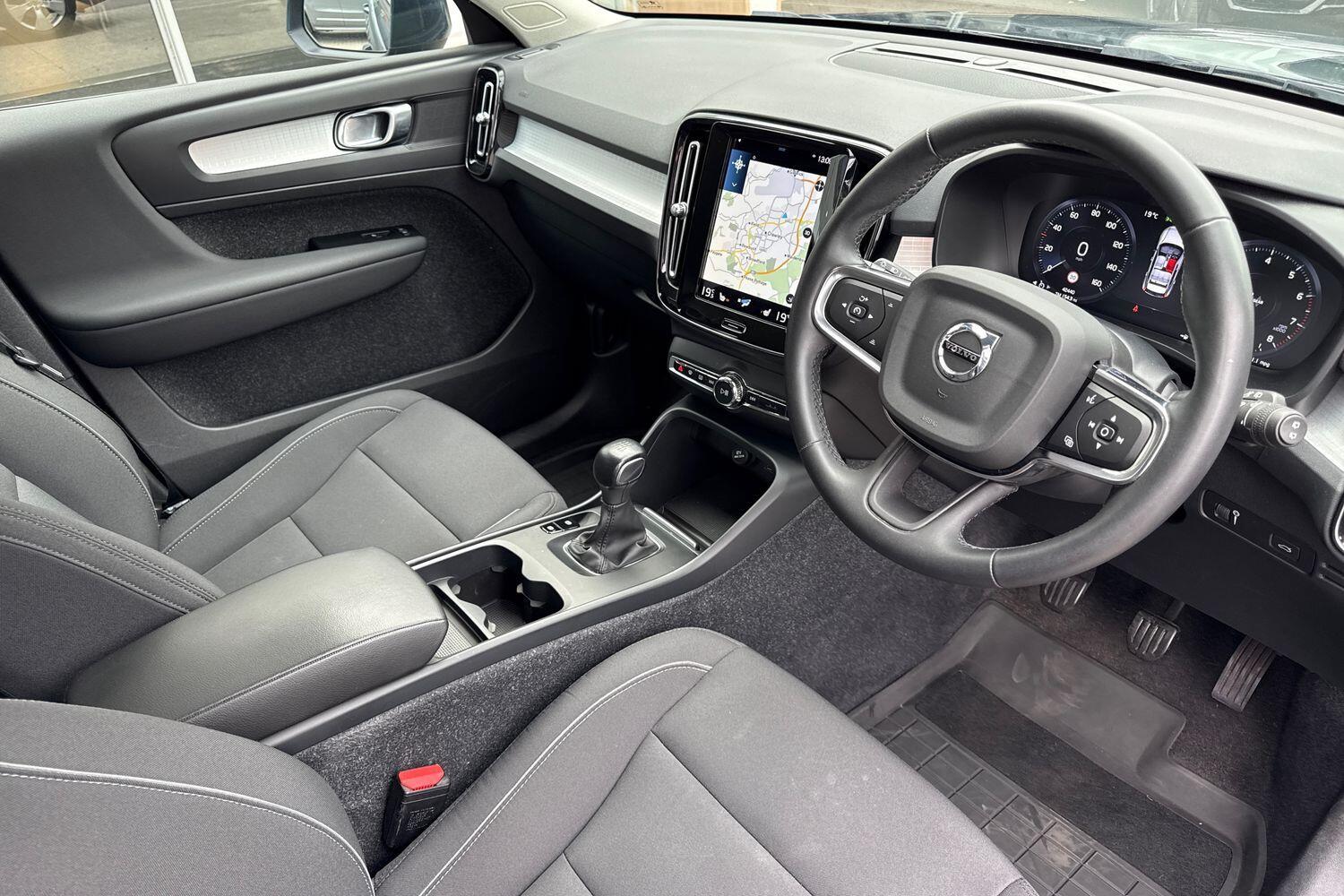Used Volvo XC40 for sale - 76159035: Photo 5