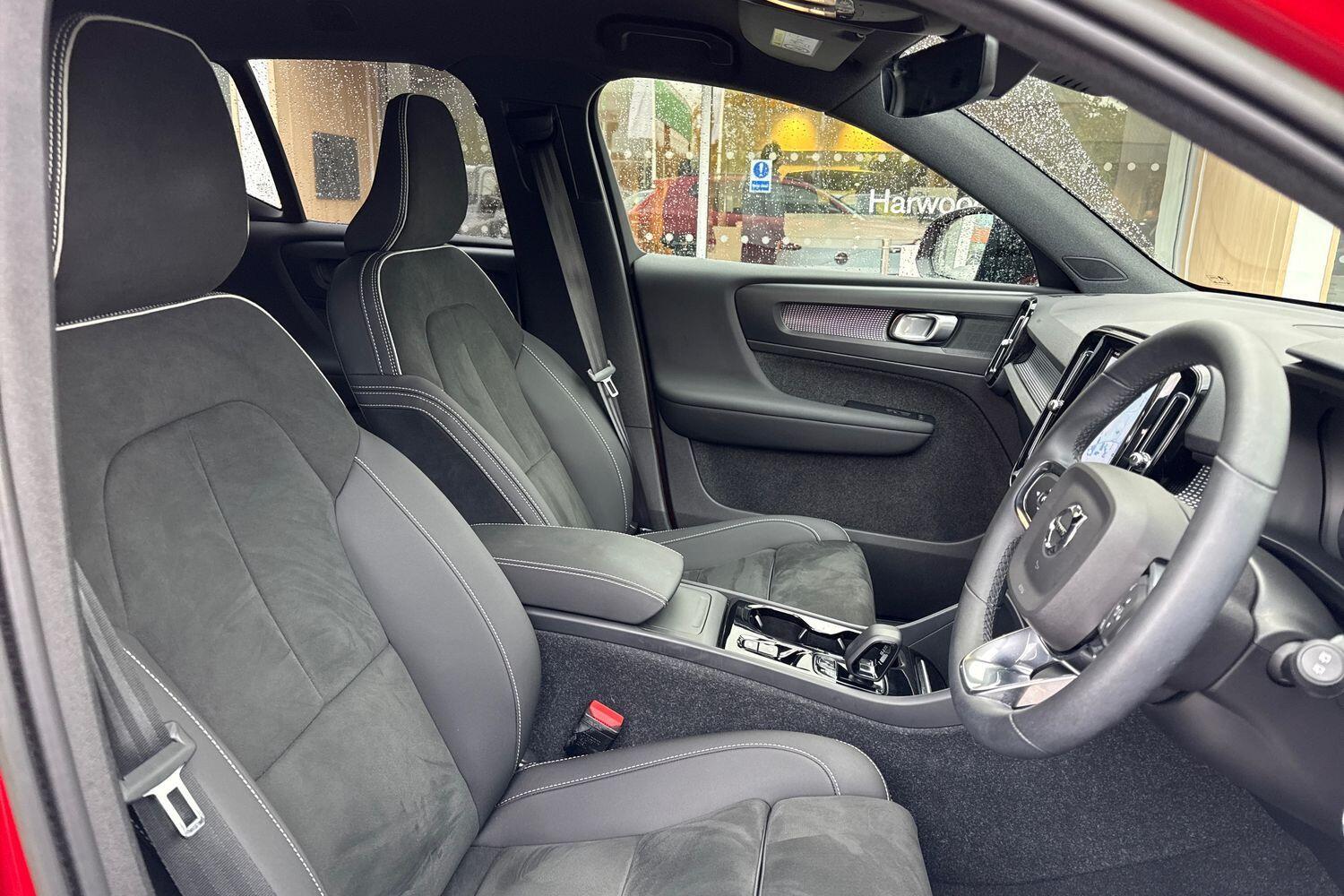 Used Volvo XC40 2022 for sale - 76360849: Photo 25