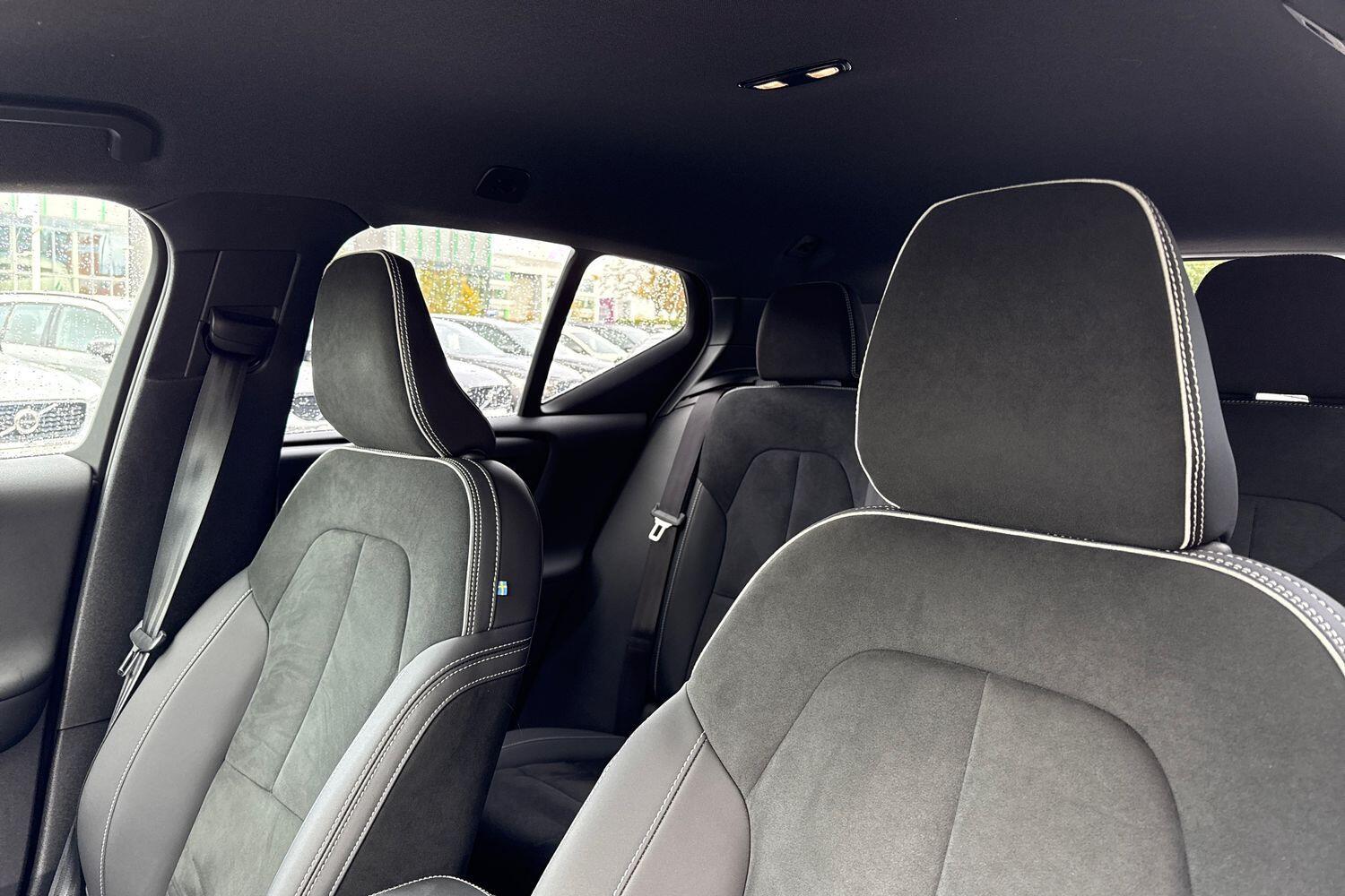 Used Volvo XC40 2022 for sale - 76360849: Photo 28