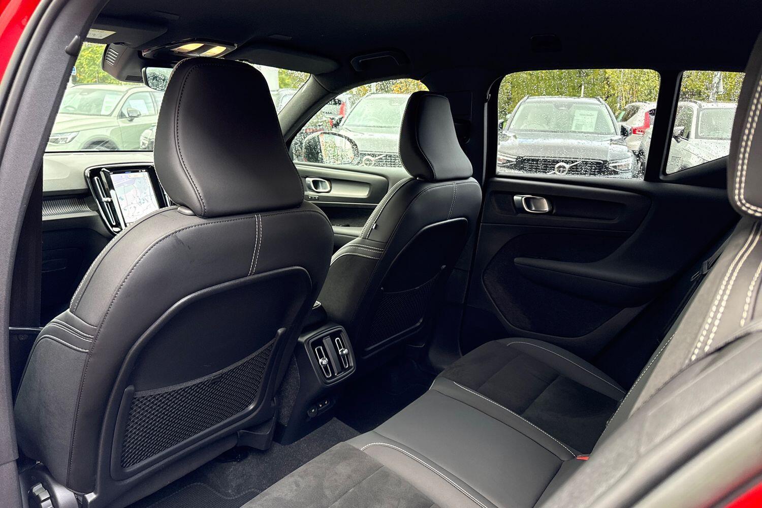 Used Volvo XC40 2022 for sale - 76360849: Photo 30