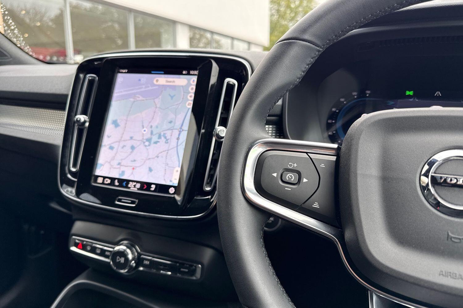 Used Volvo XC40 2022 for sale - 76360849: Photo 36