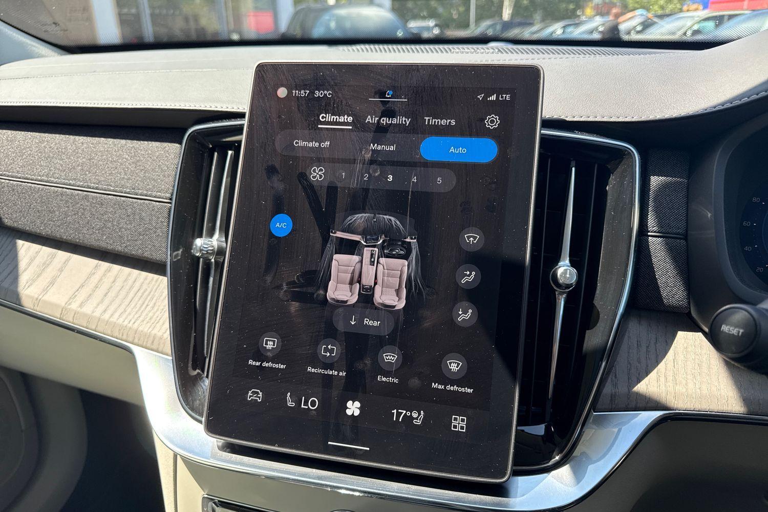 Used Volvo XC90 2025 for sale - 76425598: Photo 41