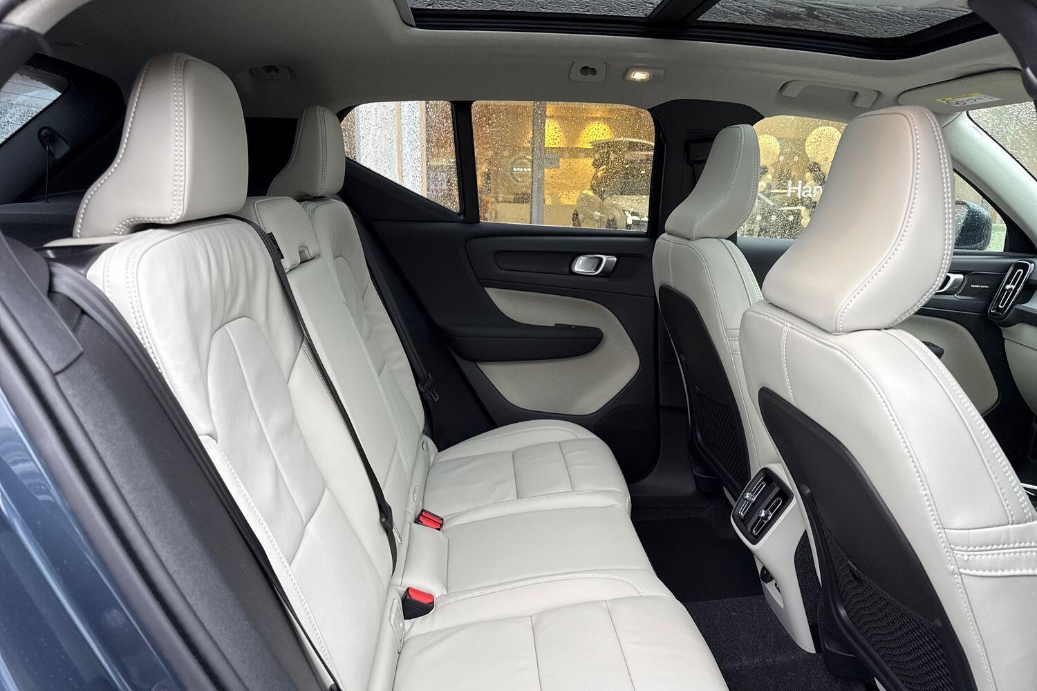 Used Volvo XC40 2025 for sale - 76823437: Photo 23